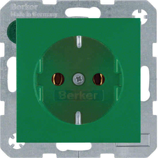 Berker 47431913 Steckdose Schuko S.1/B.3/B.7 grün. matt
