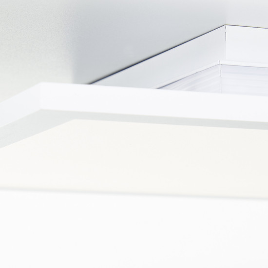 Brilliant Movida LED Deckenaufbau-Paneel 60x30cm 24W Tageslichtweiß Weiß G94882/05