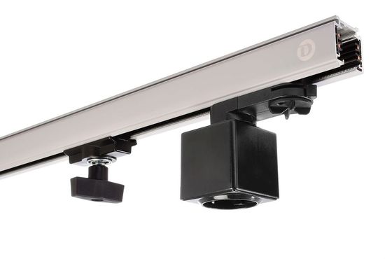 Deko-Light Schienensystem 3-Phasen 230V, D Line Steckdosenadapter schwarz,6A 710026