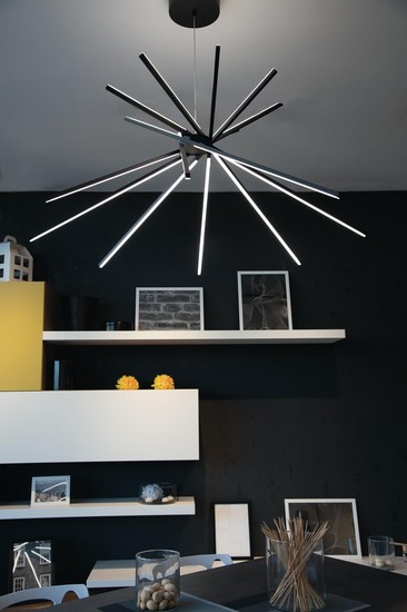 LUCE Design Shanghai LED Pendelleuchte 8fach Neutralweiss 50W schwarz