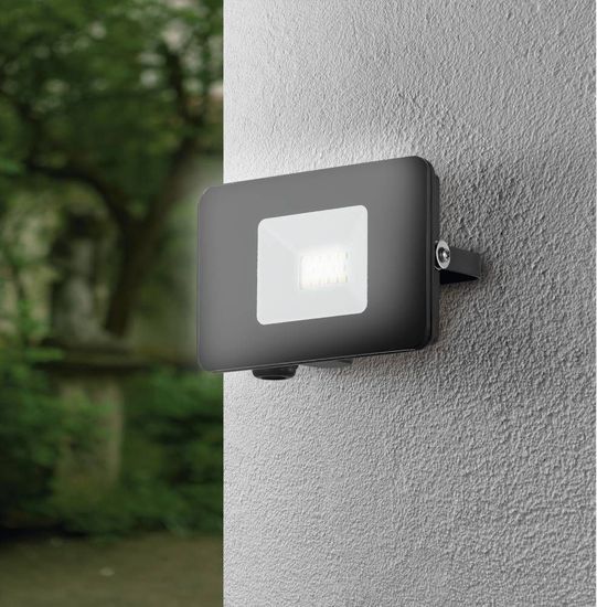 Eglo 97457 FAEDO 3 LED Außen-Wand-/Deckenleuchte 31W Schwarz Tageslichtweiss IP65