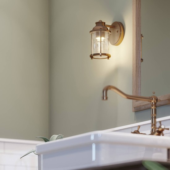 Elstead Ashland Bay Wandleuchte E27 Naturmessing Klar gerippt IP44