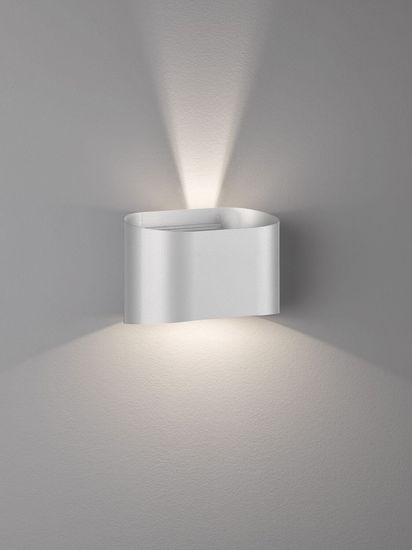 Fischer & Honsel Wall LED Wandleuchte 2-fach 5,7W warmweiss silber IP44 30425
