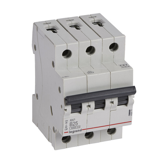 Legrand RX3 Leitungsschutzschalter, Schutzschalter, B-Charakteristik, 25A, 3-polig, 6000A, 400VAC, 3TE, 4 Stück, 419171
