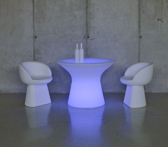 NewGarden CAPRI 40 LED Outdoor Tisch beleuchtet + RGB, Akku, Fernbedienung Innen & Außen IP65