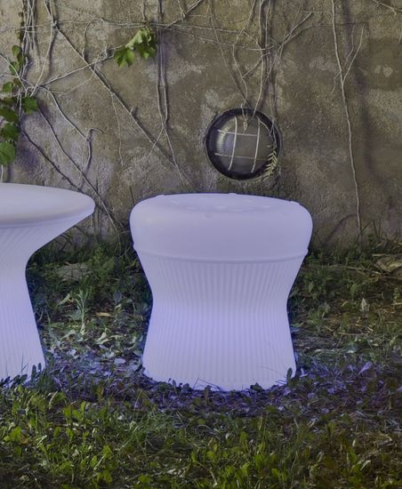 NewGarden CORFU 40 LED Solar Hocker 40cm + RGB, Akku, Fernbedienung Innen & Außen IP65