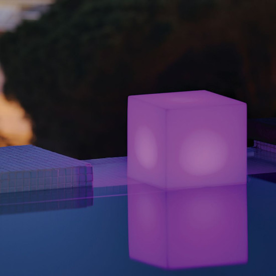 NewGarden CUBY 20 LED Leuchtwürfel 20cm + RGB, Akku, Fernbedienung Innen & Außen IP65