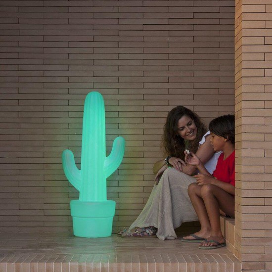 NewGarden KAKTUS 100 LED Kaktus Stehleuchte 100cm + RGB, Akku, Fernbedienung Innen & Außen IP65