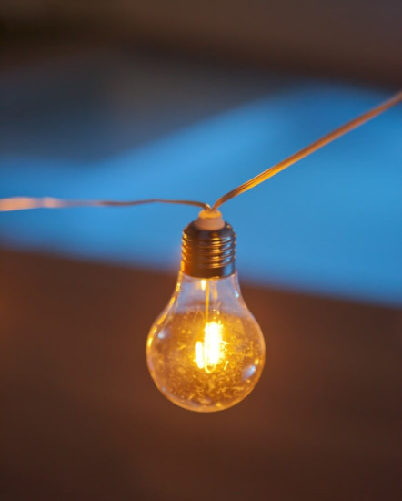 NewGarden STELLA LED Lichterkette 10x für Steckdose Innen & Außen IP44