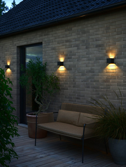 Nordlux MILDA Kubi LED Aussen-Wandleuchte Warmweiss 4,9W Schwarz IP44 2418331003