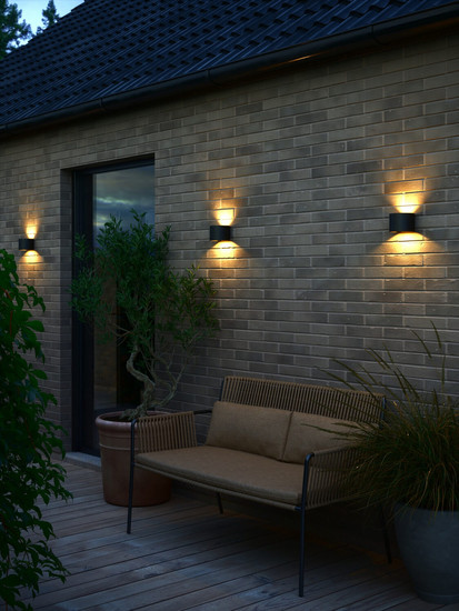 Nordlux MILDA LED Aussen-Wandleuchte Warmweiss 4,9W Schwarz IP44 2418351003