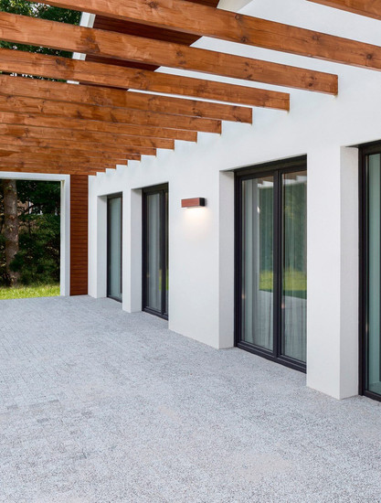 Nova Luce LED Solar-Wandleuchte Brown 2W warmweiss 3000K Bewegungsmelder IP65 salzwasserfest Schwarz Holz Aluminium 24x24cm 9030583