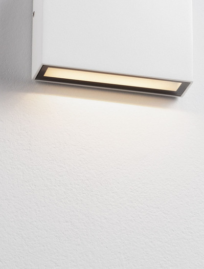 Nova Luce LED Außen-Wandleuchte Tick 4W warmweiss 3000K IP54 salzwasserfest Weiß Aluminium 11,5x9cm 9030816