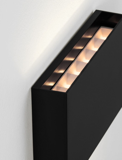 Nova Luce LED Außen-Wandleuchte Yoko 13W warmweiss 3000K IP65 salzwasserfest Schwarz 20x12,5cm 9030827