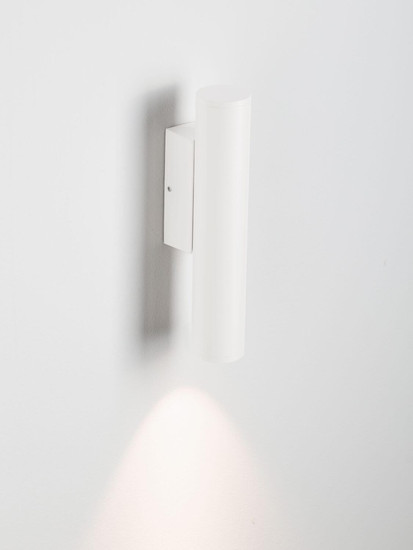 Nova Luce LED Außen-Wandleuchte Torrin 3W warmweiss 2700K IP65 salzwasserfest Weiß Aluminium Ø4,5cm 9050717