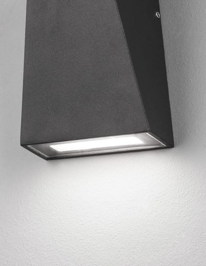 Nova Luce MILEY LED Wandleuchte Schwarz 7W IP65 Warmweiss 7,4x7,4x13,6cm 9202262