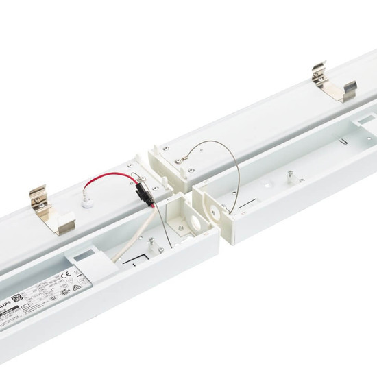 Philips LED Lichtleiste CoreLine 120cm 18-29,5W 2500-4100lm warm-/neutralweiss 3000/4000K CCT 8720169768406