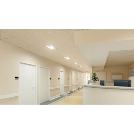 Philips LED Kompaktlampe PL-T GX24q-3 4-Pin CorePro EVG + 230V 9W 990lm Warmweiss 3000K wie 26W 8721103049773