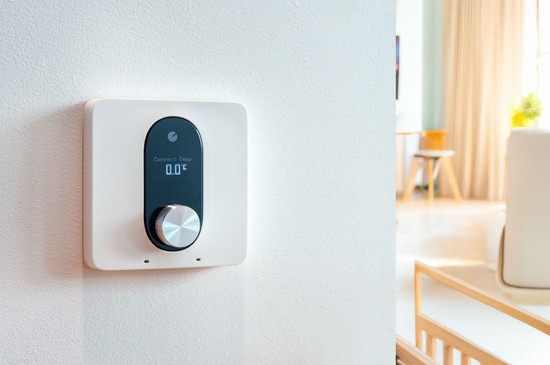 Shelly LinkedGo Smartes Fußbodenheizungs-Thermostat, Wandmontage ST1820, WLAN BT