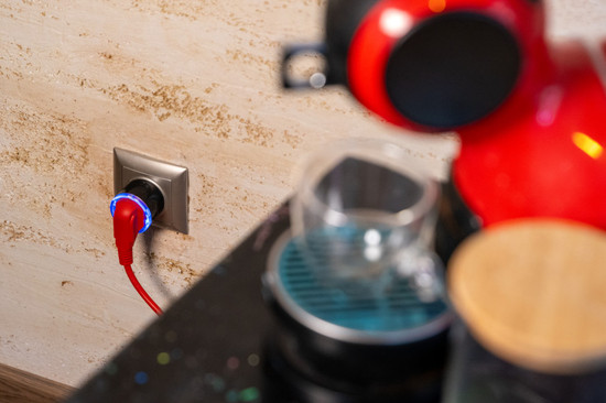 Shelly Plug S Gen3, Matter - Smarte Steckdose, Schwarz