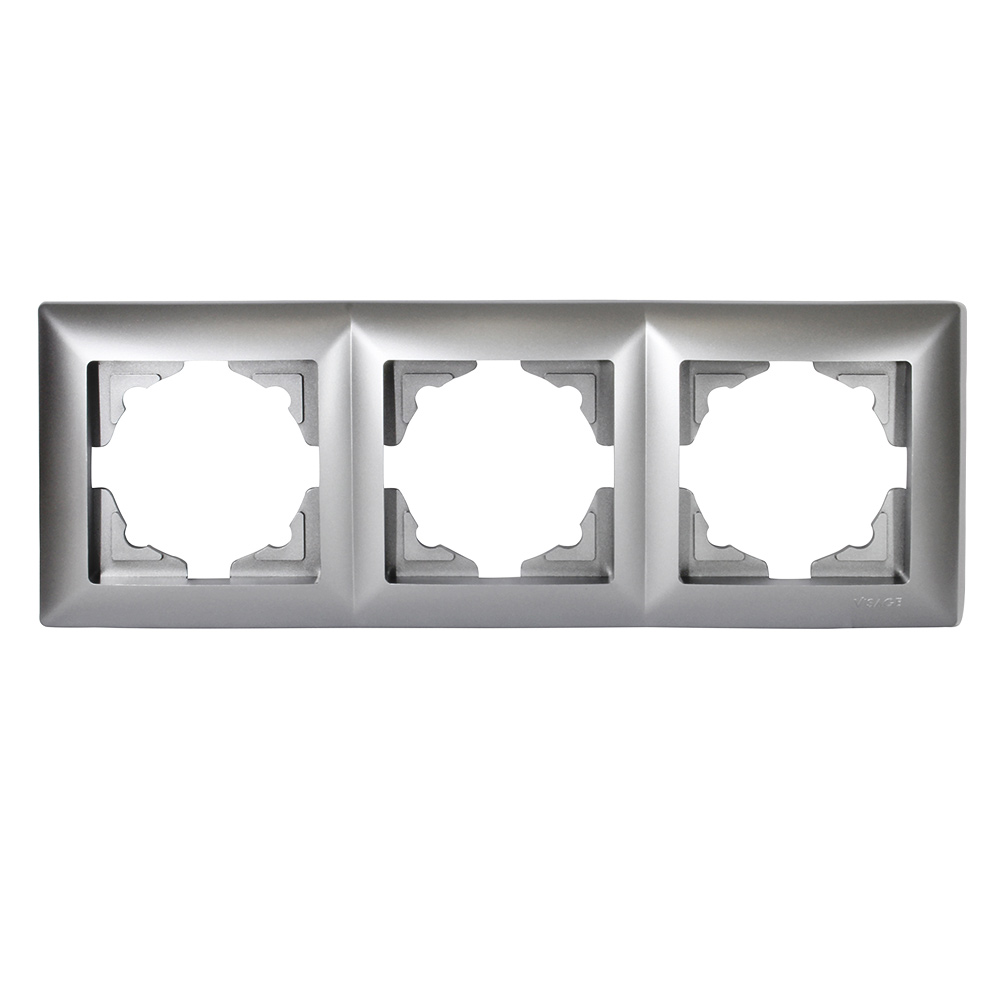 Gunsan Visage 3-fach Rahmen für 3 Steckdosen Schalter Dimmer Silber