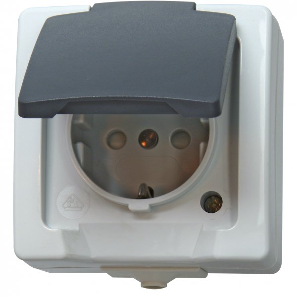 Kopp Nautic Aufputz-Feuchtraum Schutzkontakt-Steckdose 1-fach mit Klappdeckel und Berührungsschutz