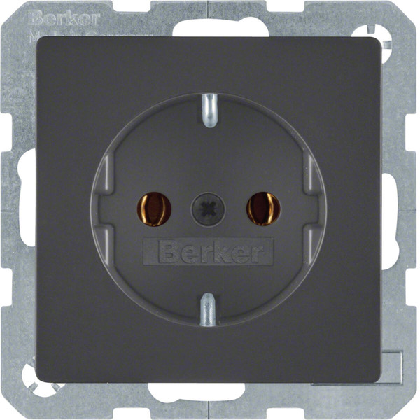 Berker MAN0204223 Steckdose Schuko Q.1/Q.3 tiefschwarz matt. lackiert
