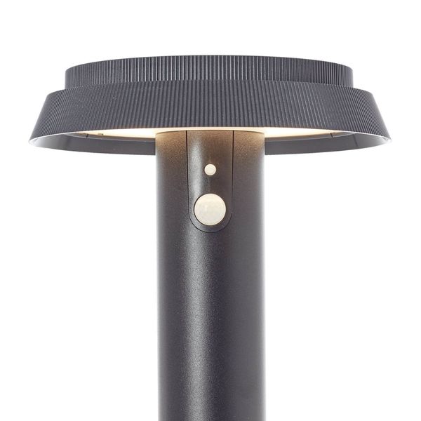Brilliant Alvero LED Außenstehleuchte 4W Warmweiß IP44 Schwarz Solar, Bewegungsmelder G40432/06
