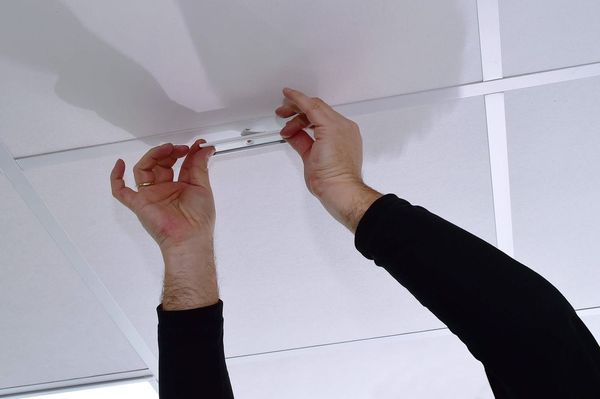 Deko-Light Schienensystem 3-Phasen 230V, D Line Rasterdecken Schnellmontageklammer grau 710052