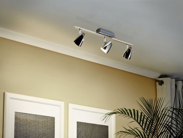 Eglo 93674 Corbera LED Spot 3x3W Stahl Kunststoff chrom