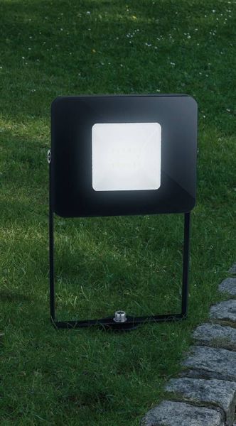 Eglo 97471 FAEDO 4 LED Außen-Stehleuchte 10W 115x35mm Schwarz Tageslichtweiss IP65