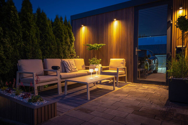 FHL Finley LED Tischleuchte 1W dimmbar Akku warmweiss sandbeige 850593