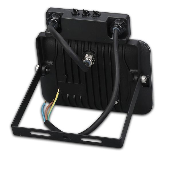 ISOLED LED Fluter mit PIR-Bewegungssensor 30W, neutralweiß, schwarz, IP65