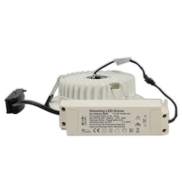 ISOLED LED Downlight blendungsreduziert, 25W, rund, DN170, CRI90, Colorswitch 3000/3500/4000K, dimmbar