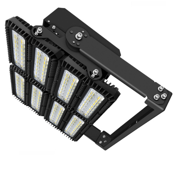 ISOLED LED Flutlicht 900W, 130x25° asymmetrisch, variabel, DALI dimmbar, warmweiß, IP66