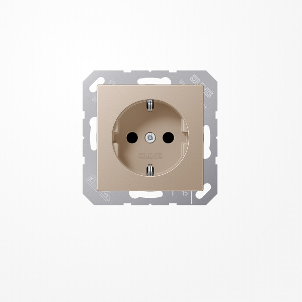 Jung A1520KICH SCHUKO-Steckdose, 16 A 250 V ~, SAFETY+, Duroplast lackiert, Serie A, champagner