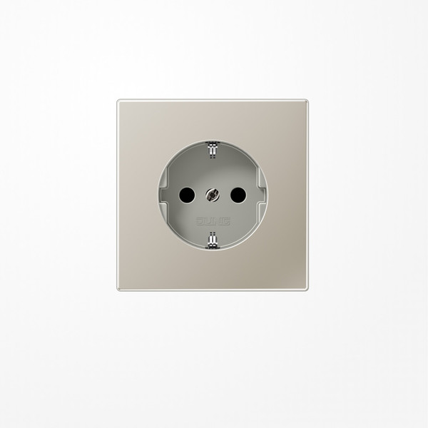 Jung ES1520KI SCHUKO-Steckdose, 16 A 250 V ~, SAFETY+, Serie LS, Edelstahl