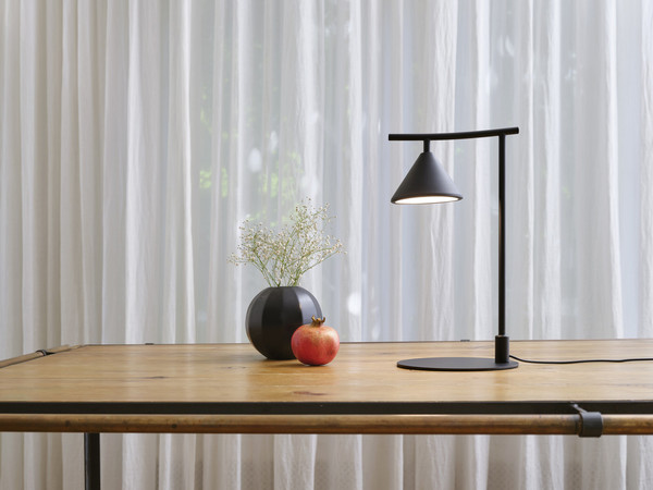 OSRAM LED Tischleuchte Decor Fuji Table 5W 930 Black Warm weiß 4099854454585