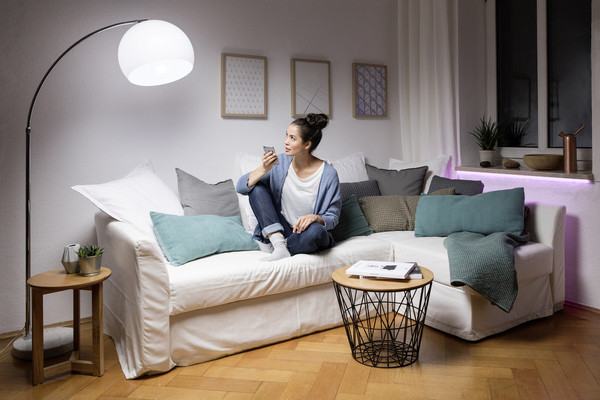 OSRAM LED Leuchtmittel SMART+ Classic Multicolour 9W 220V RGBTW FR E27 Dimmbar RGBTW 4099854460333