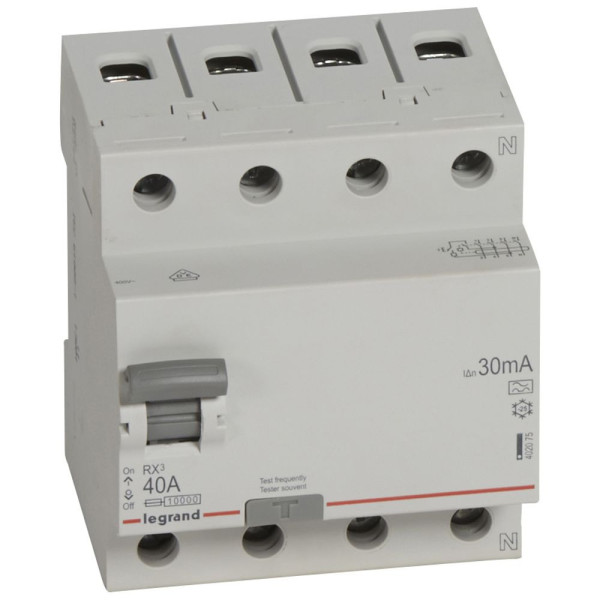 Legrand FI-Schutzschalter 40A, 30mA, Fehlerstromschutzschalter, RCD, 4-polig - 40A / 30mA, 402075