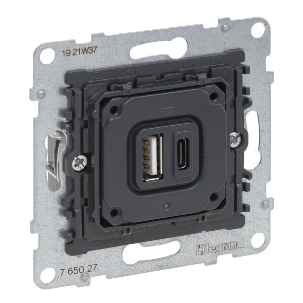 Legrand SEANO 2-fach USB-Ladesteckdosen-Einsatz, 1x-Typ A und 1x Typ-C Ladestrom: 3A bei 5V bei einem Gerät, 1,5A bei gleichzeitigem Laden, 765027