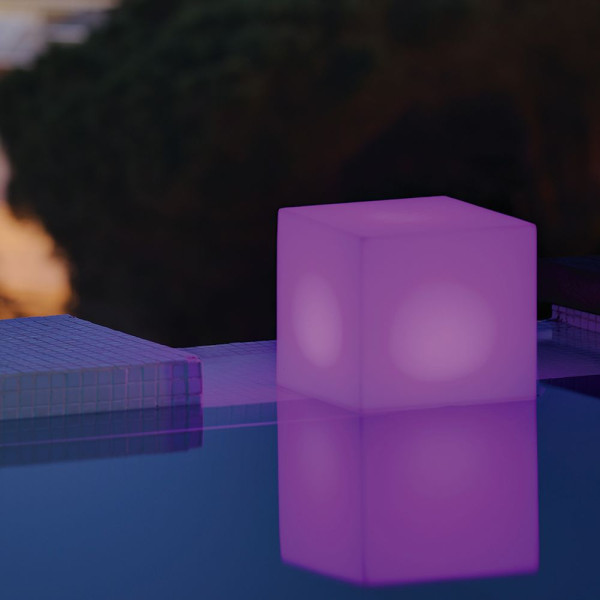 NewGarden CUBY 20 LED Leuchtwürfel 20cm + RGB, Akku, Fernbedienung Innen & Außen IP65