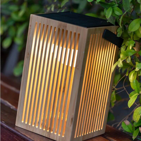 NewGarden OKINAWA LED tagbare Solar Laterne, Bambus, Fernbedienung IP54