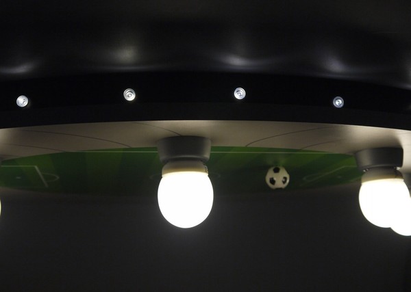 Niermann Fußballstadion LED Deckenleuchte 5fach E14 Grün, Silber Made in Germany