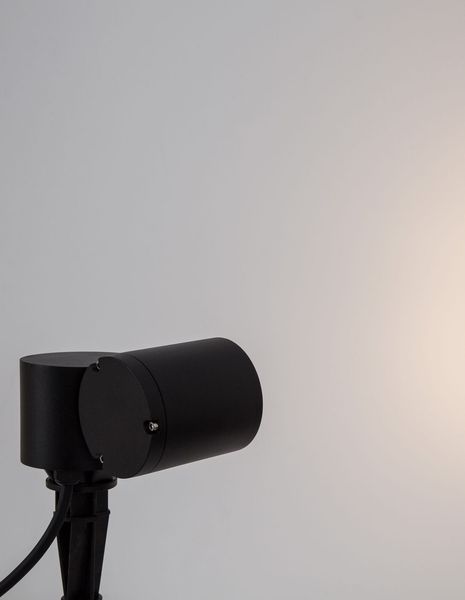 Nova Luce FOCUS Spießleuchte GU10 Schwarz 7W IP54 6,8x13,8x27cm dimmbar 9279111